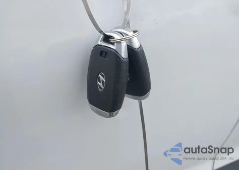 2018 Hyundai Kona Sel z USA, uszkodzony, nr VIN KM8K22AA7JU149145